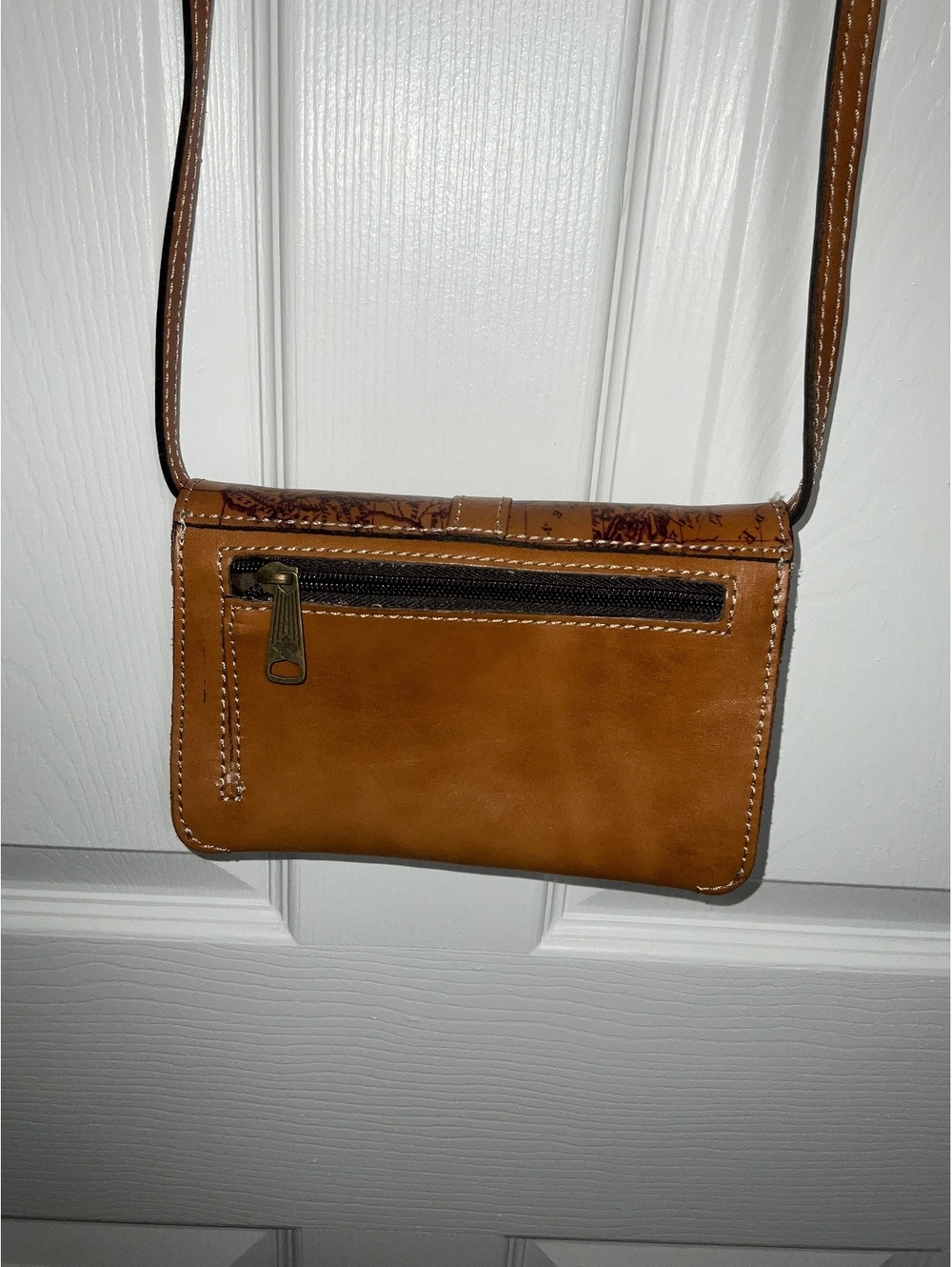 Patricia Nash Italian Leather Crossbody Bag with Map Design - Picture 7 of 9